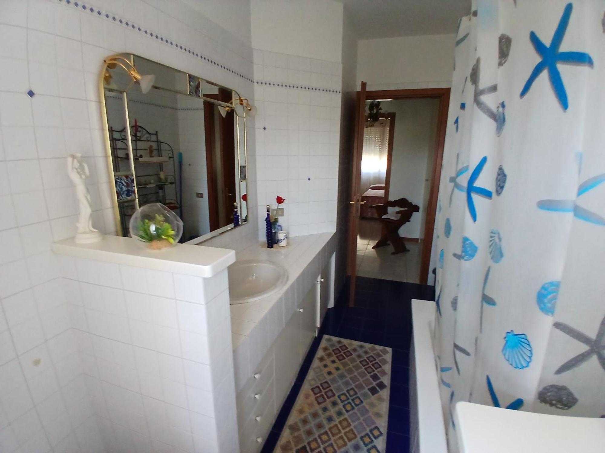 Il Melograno B&B With Private Bathrooms Aulla Exterior photo